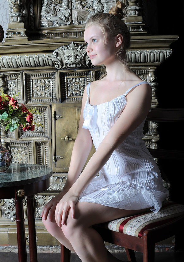 Мэри, 20 лет, 2 размер груди